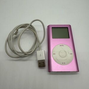 Apple Pink iPod mini with USB Charger